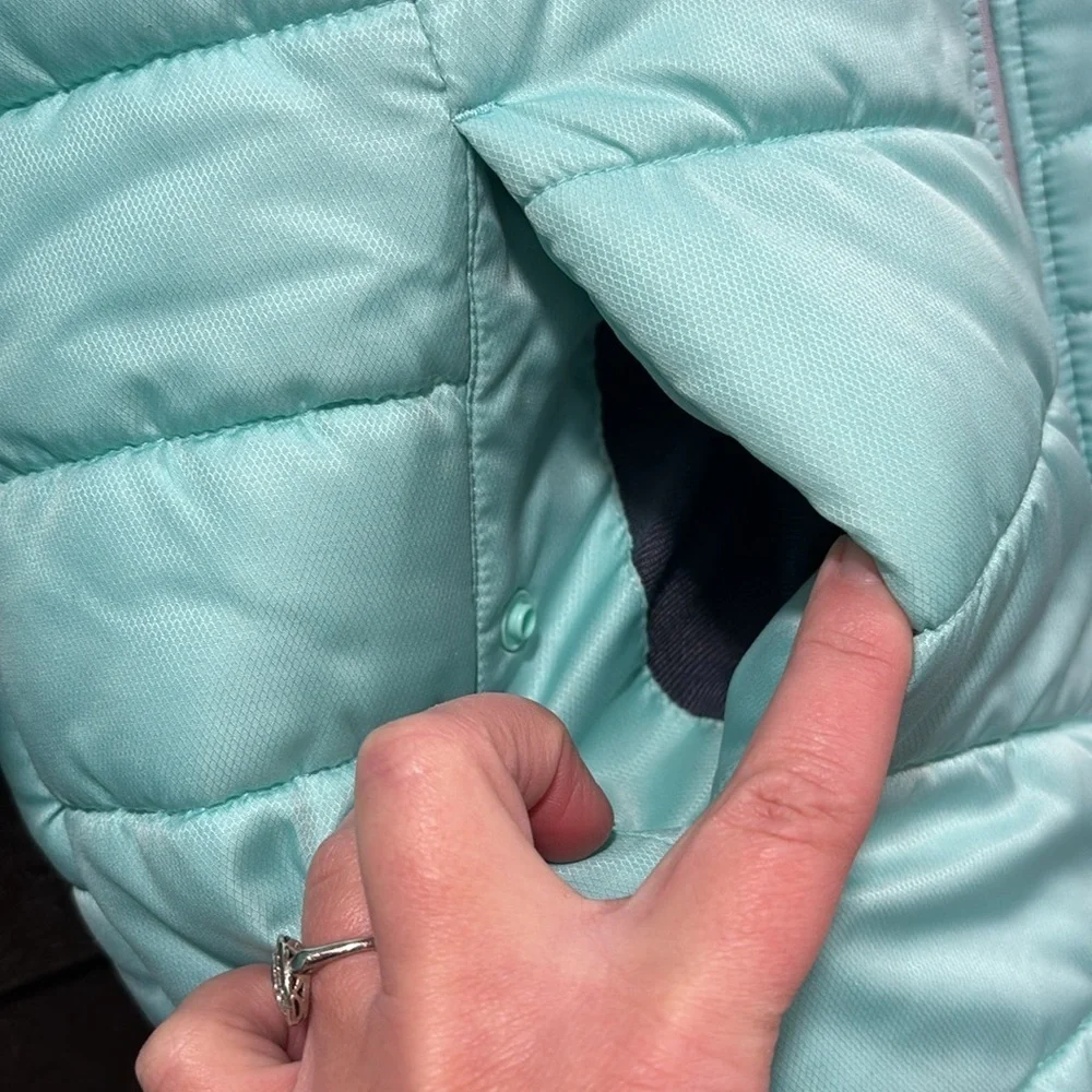 Under Armor teal winter cold gear coat size YXL